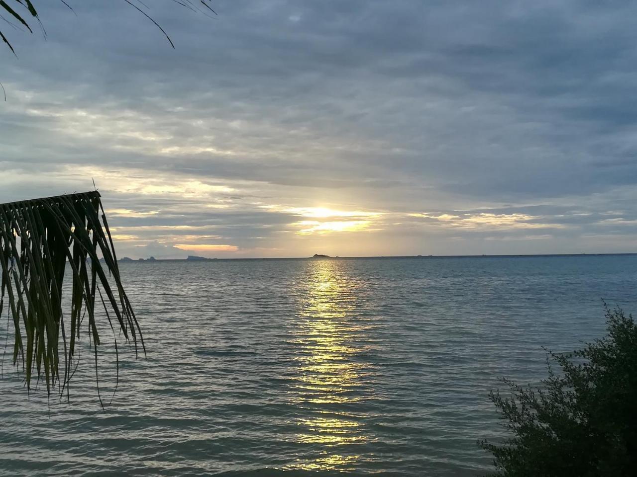 The Ford Sunset Beach Resort Voktum Kültér fotó