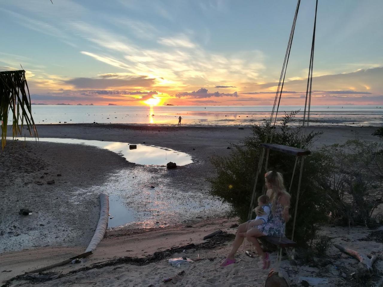 The Ford Sunset Beach Resort Voktum Kültér fotó