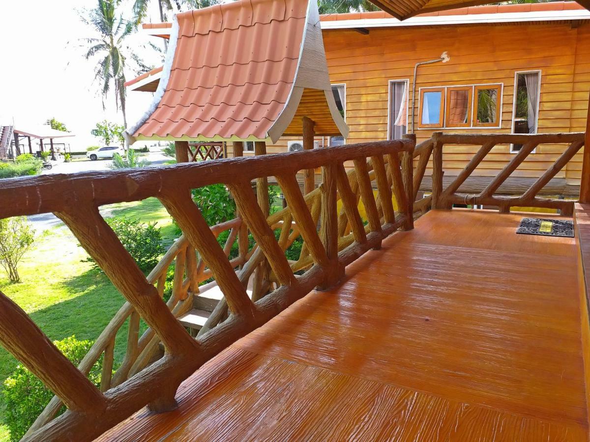 The Ford Sunset Beach Resort Voktum Kültér fotó