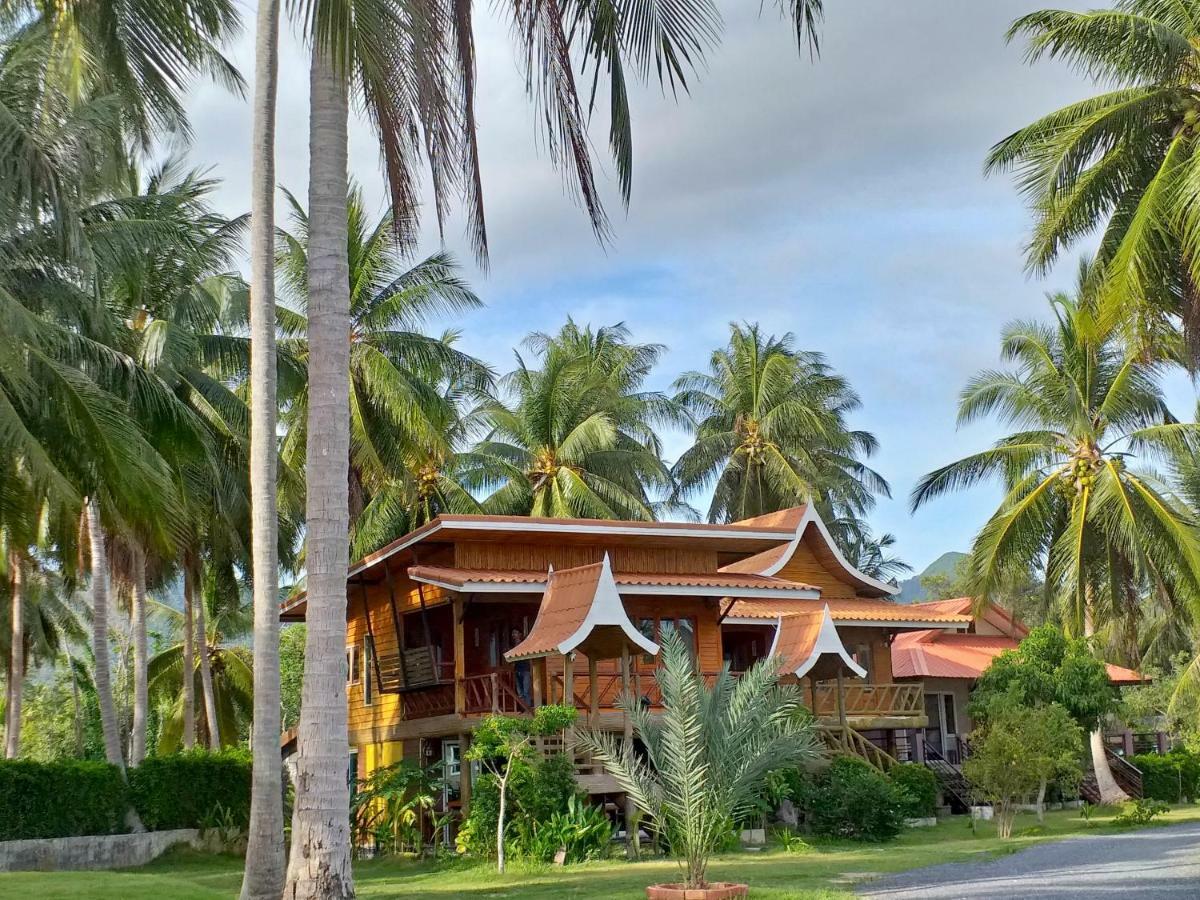 The Ford Sunset Beach Resort Voktum Kültér fotó